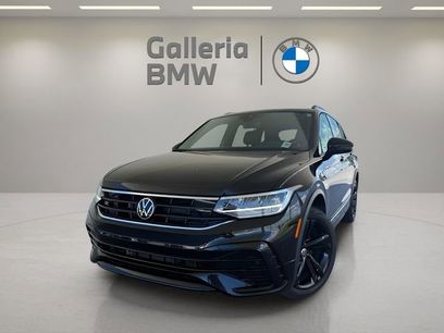 Used 2024 Volkswagen Tiguan SE R-Line
