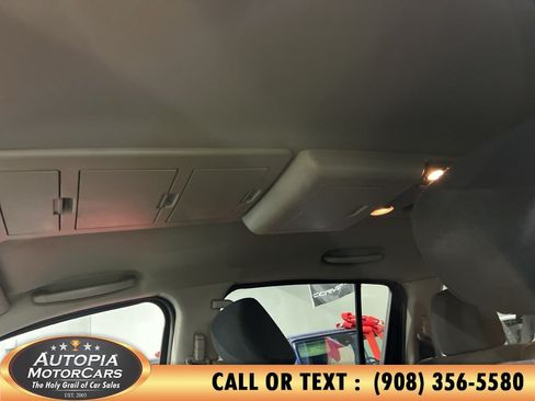 Used 2013 Nissan Armada SV AWD/4WD image 28