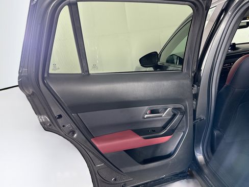 Used 2025 MAZDA CX-50 AWD 2.5 Hybrid w/ Premium Pkg image 25