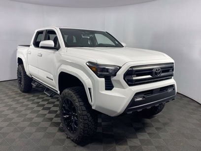 Used 2025 Toyota Tacoma SR5