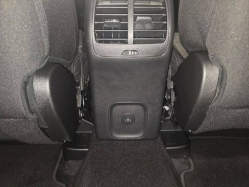Used 2023 Ford Escape Active AWD/4WD image 37