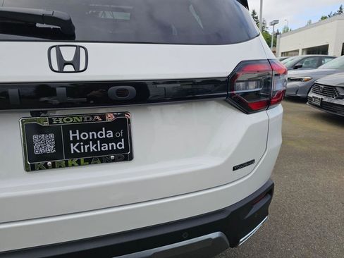New 2026 Honda Pilot image 16