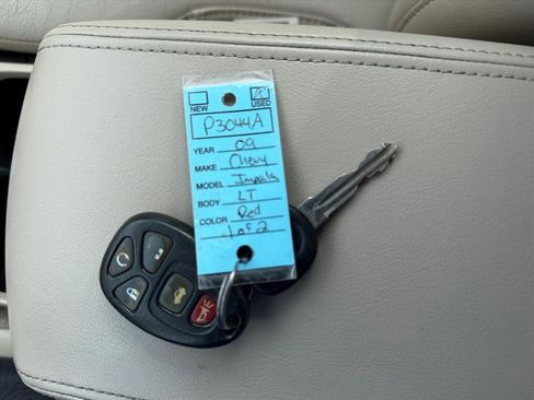 Used 2009 Chevrolet Impala LT w/ Luxury Edition Package image 25
