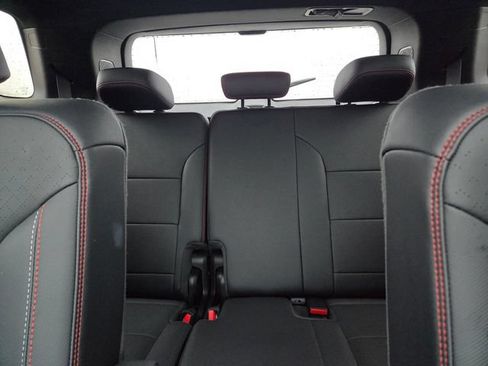 Used 2024 Chevrolet Traverse RS w/ LPO, Floor Liner Package AWD/4WD image 59