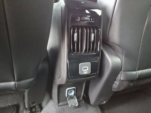 New 2026 Jeep Compass Limited image 32