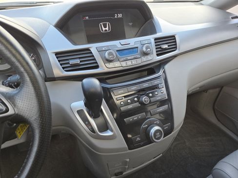 Used 2012 Honda Odyssey EX-L image 28