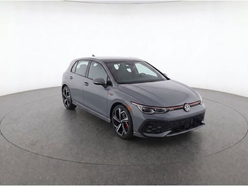 Used 2025 Volkswagen GTI SE FWD image 3