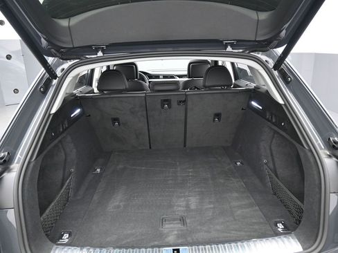 Used 2024 Audi Q8 e-tron Prestige w/ Prestige Package image 31