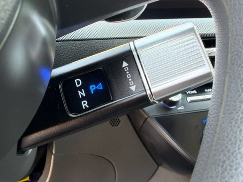 Used 2025 Hyundai Sonata SEL FWD image 25