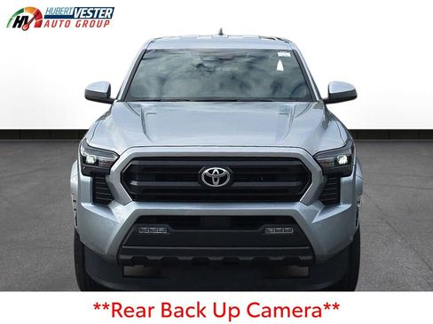 Used 2024 Toyota Tacoma 2WD Double Cab image 3
