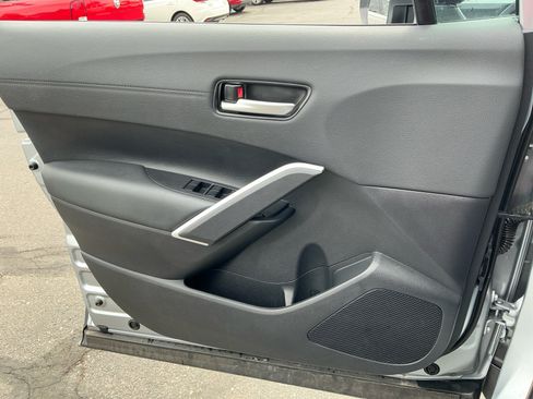Certified 2026 Toyota Corolla Cross XLE FWD image 13