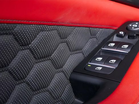 Used 2022 BMW X5 M Competition w/ Competition Package 2 image 31