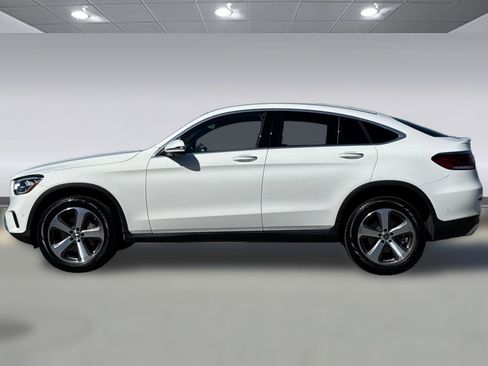 Used 2023 Mercedes-Benz GLC 300 4MATIC Coupe image 2