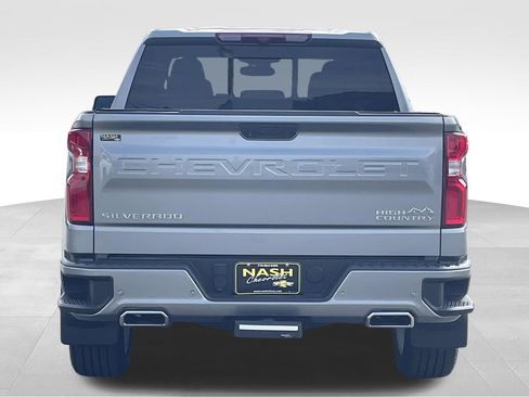 Used 2023 Chevrolet Silverado 1500 High Country AWD/4WD image 4