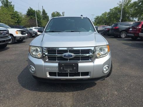 Used 2012 Ford Escape XLT FWD image 2