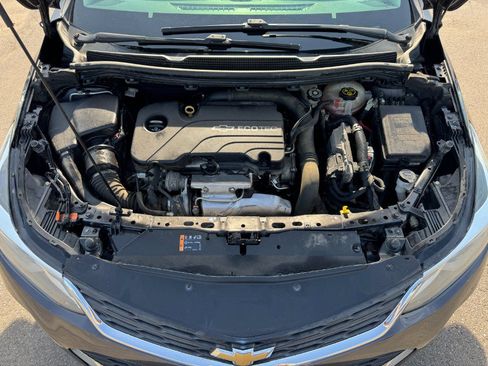 Used 2016 Chevrolet Cruze LT w/ LT True North Edition FWD image 24