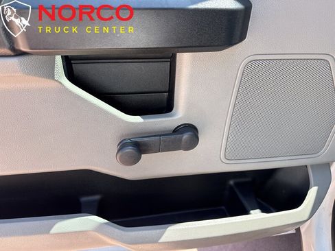 Used 2019 Ford F550 2WD Regular Cab Super Duty image 14