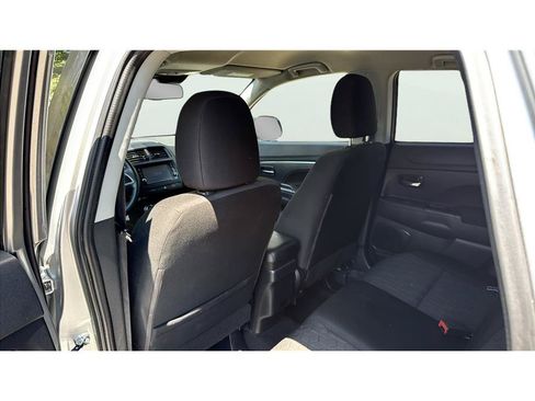 Used 2024 Mitsubishi Outlander Sport ES AWD/4WD image 13