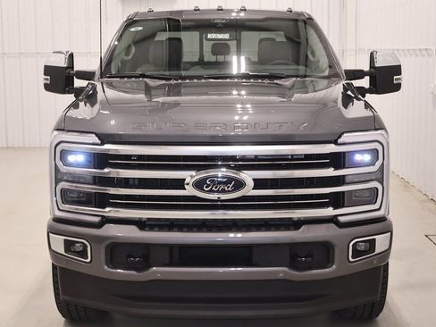 New 2026 Ford F350 Platinum w/ Platinum Plus Package image 4