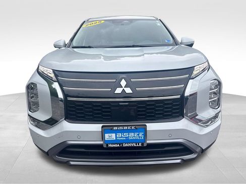 Used 2025 Mitsubishi Outlander SE FWD image 26