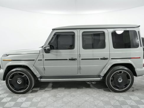 Used 2025 Mercedes-Benz G 63 AMG 4MATIC image 4