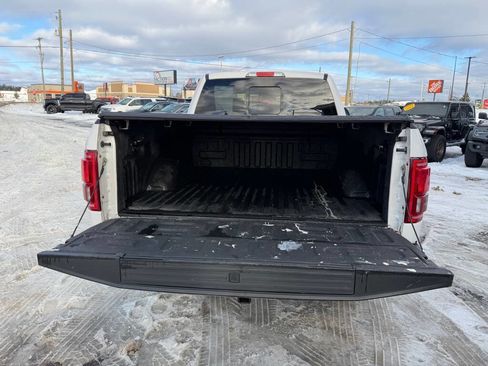 Used 2017 Ford F150 Platinum w/ Equipment Group 701A Luxury image 47