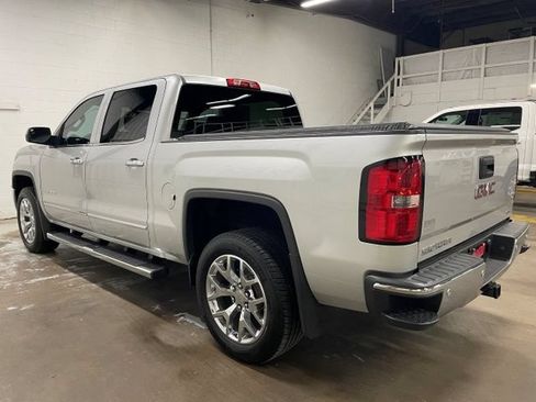 Used 2014 GMC Sierra 1500 SLT w/ SLT Crew Cab Value Package AWD/4WD image 8