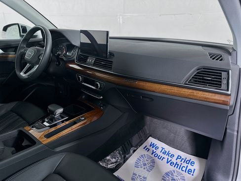 Certified 2023 Audi Q5 2.0T Premium w/ Convenience Package image 28