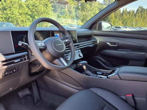 New 2025 Hyundai Santa Cruz SEL image 12