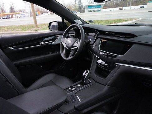 Used 2024 Cadillac XT5 Premium Luxury AWD/4WD image 33