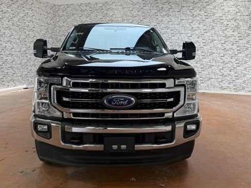 Used 2020 Ford F250 Lariat w/ Lariat Value Package image 2