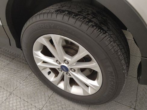 Used 2019 Ford Escape SEL FWD image 31