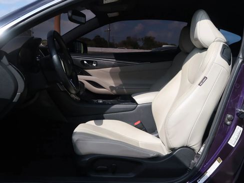 Used 2017 INFINITI Q60 3.0t w/ Cargo Package image 16