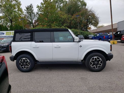 Certified 2023 Ford Bronco Outer Banks image 4