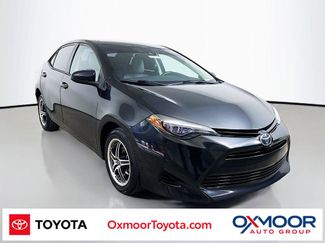 Used 2017 Toyota Corolla LE video 1