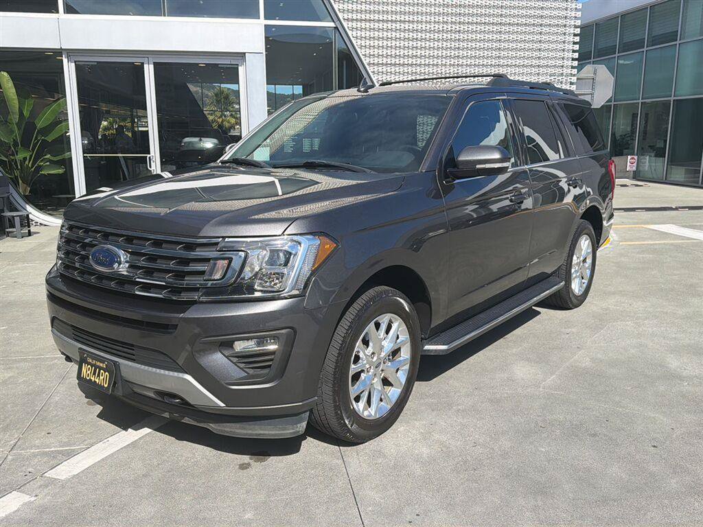 Used 2020 Ford Expedition XLT w/ Equipment Group 202A AWD/4WD image 1