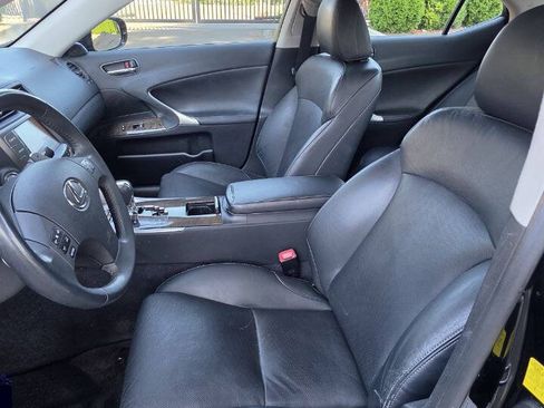 Used 2010 Lexus IS 250 RWD image 11