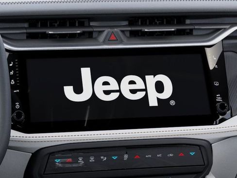 New 2026 Jeep Cherokee Overland w/ Trailer Tow Group AWD/4WD image 18