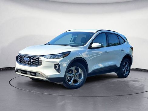 Used 2025 Ford Escape ST-Line Select AWD/4WD image 1