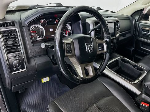 Used 2018 RAM 2500 Laramie w/ Sport Appearance Group AWD/4WD image 30