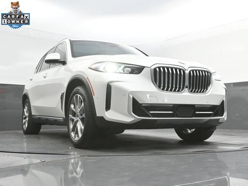 Certified 2024 BMW X5 xDrive50e w/ Executive Package AWD/4WD image 54