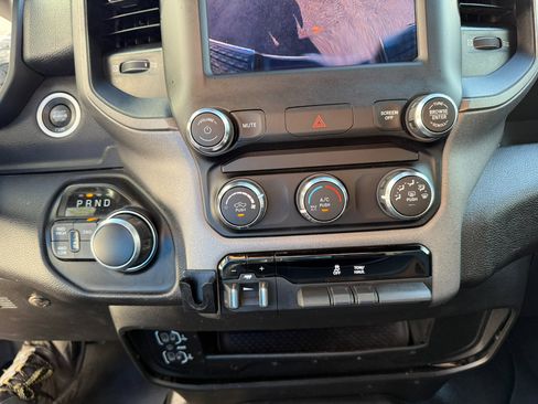 Used 2021 RAM 2500 Tradesman w/ Chrome Appearance Group image 37