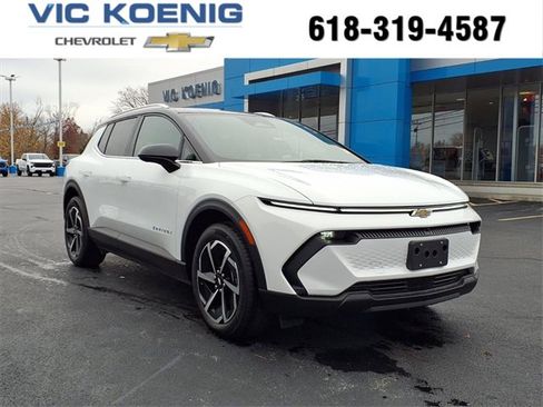 New 2026 Chevrolet Equinox EV LT image 1