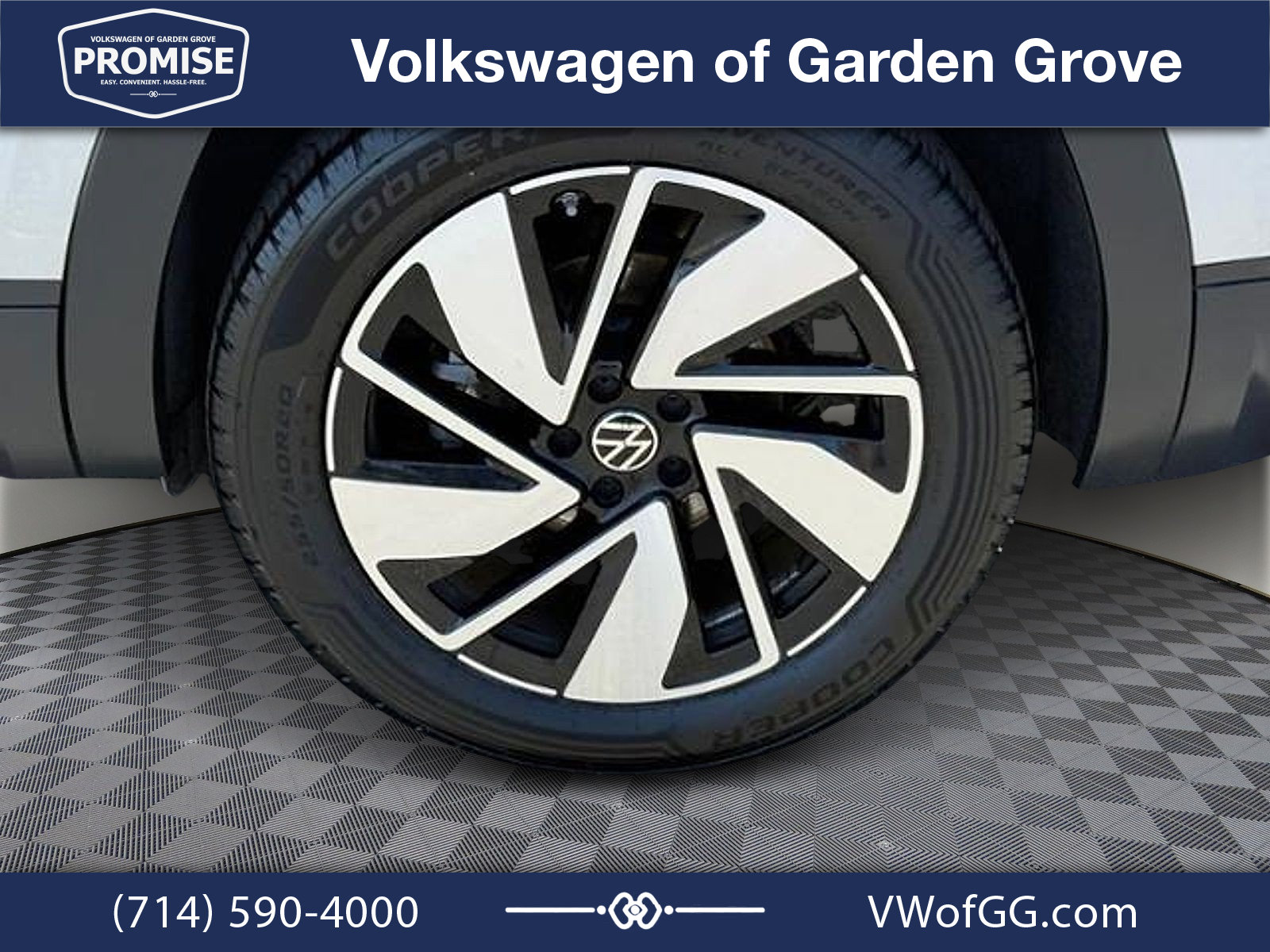 Used 2024 Volkswagen Atlas SE FWD image 8