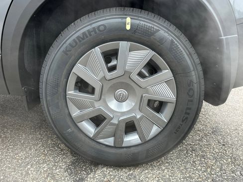 New 2026 Nissan Kicks S w/ Charging Package image 19