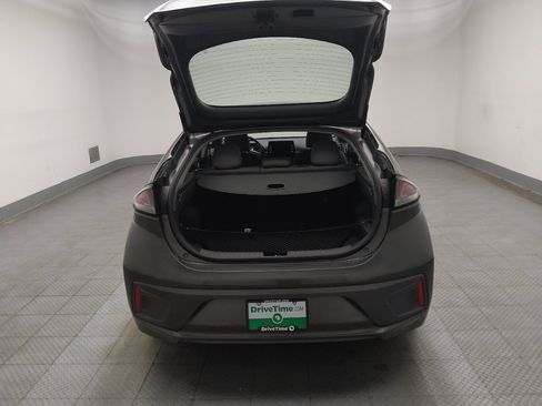 Used 2022 Hyundai Ioniq SE FWD image 29