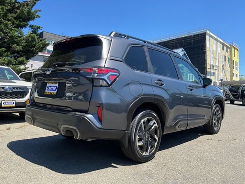 Certified 2025 Subaru Forester Limited AWD/4WD image 9
