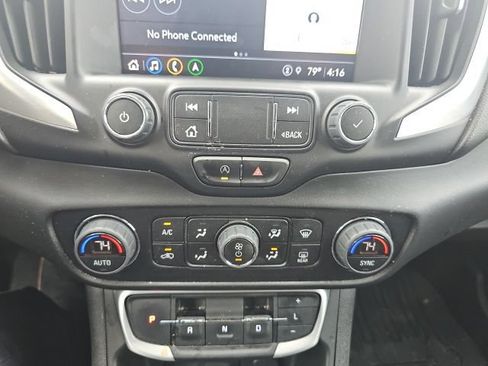 Used 2022 GMC Terrain SLE w/ Driver Convenience Package FWD image 40
