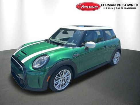 Used 2022 MINI Cooper S w/ Driver Assistance Package FWD image 1