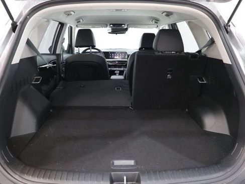 Used 2025 Kia Seltos S FWD image 34